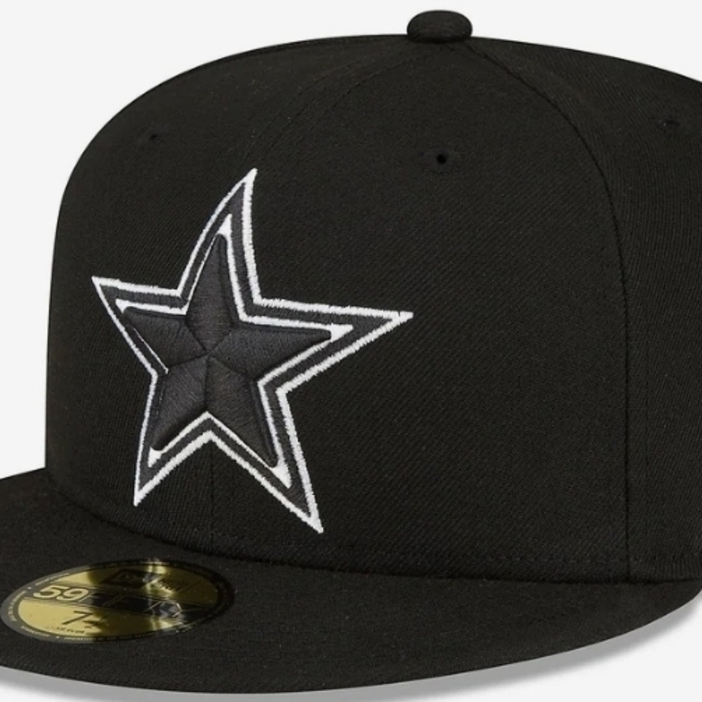 9FIFTY Black Flat-Brim Cap with Subtle Interior Branding